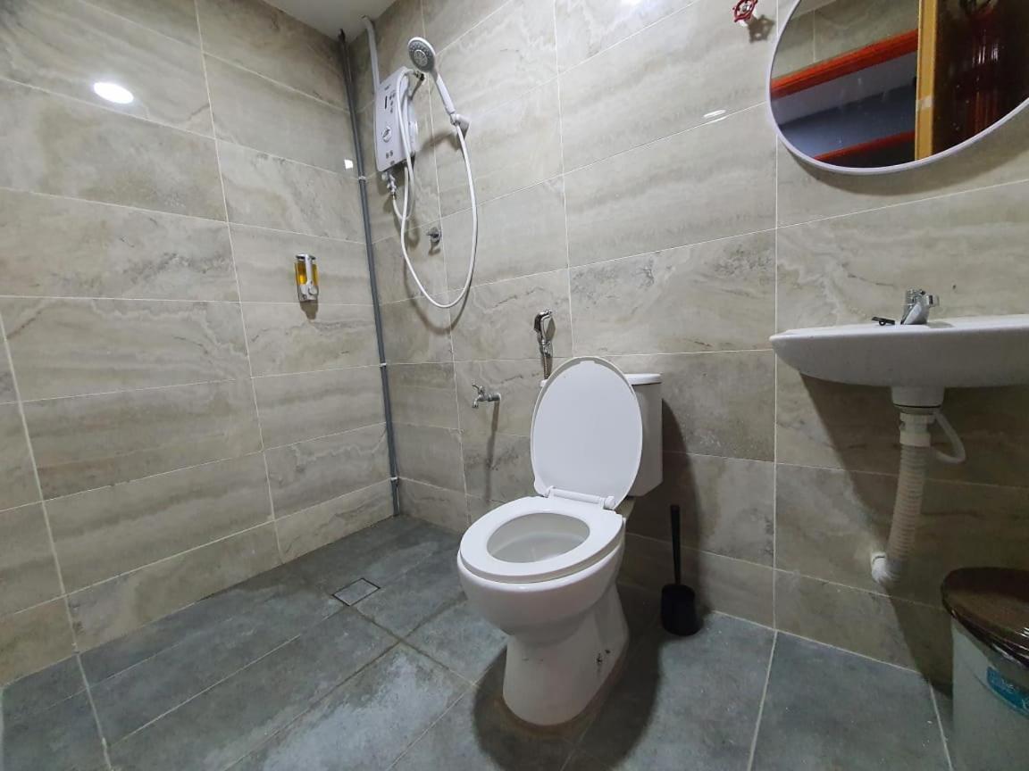 My Capsule Hotel Johor Bahru Luaran gambar